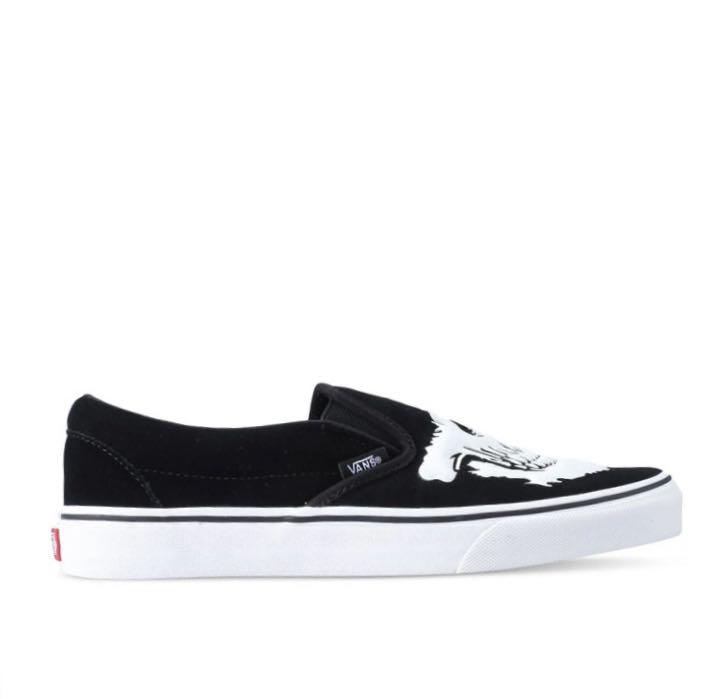 jawbones slip on vans