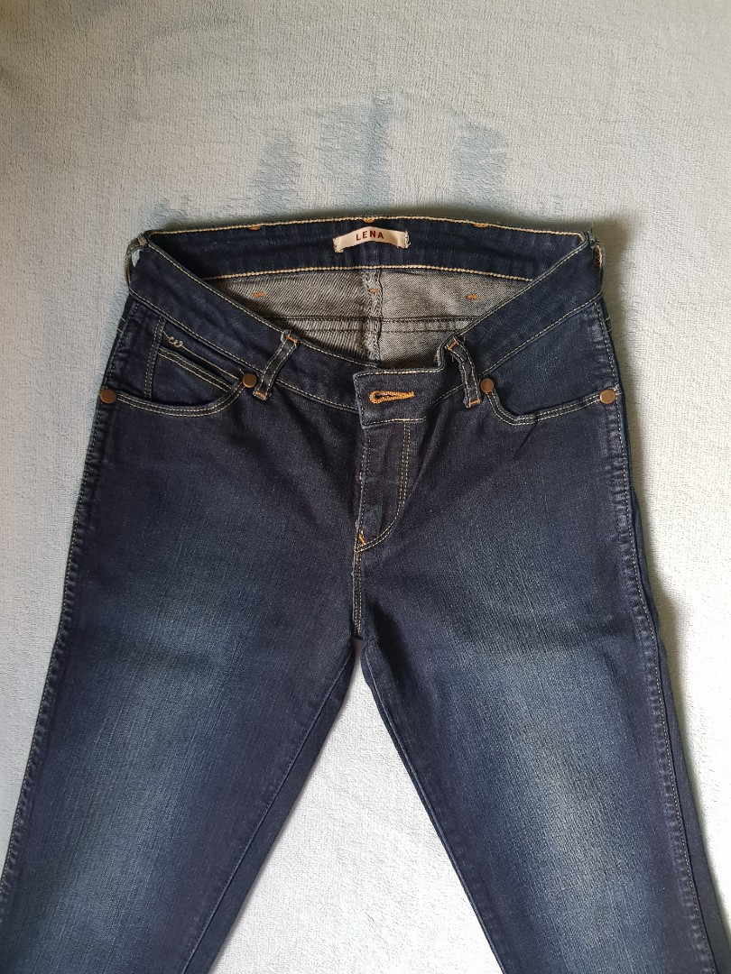 wrangler authentic jeans