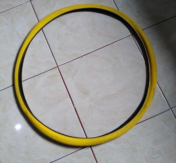 Ban fixie deals 700x23c