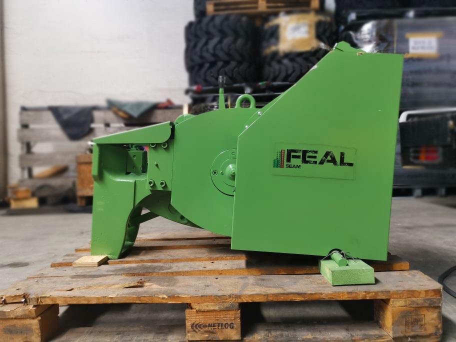 Bar Cutter Made in Italy (Category: Construction Tools & Equipment) located in Quezon City. Submitted by pinnacleparts142 (Listing ID 1016998138, Image 1). Description: For Sale: Brand New Bar Cutter Made in Italy Model: FS2053E 3-phase Year: 2020 HP: 5,5 KW: 4 627kg Unit Price: 310,000 VAT EX Rebar Machines for cutting reinforcement steel bars. Call/message us for more details..