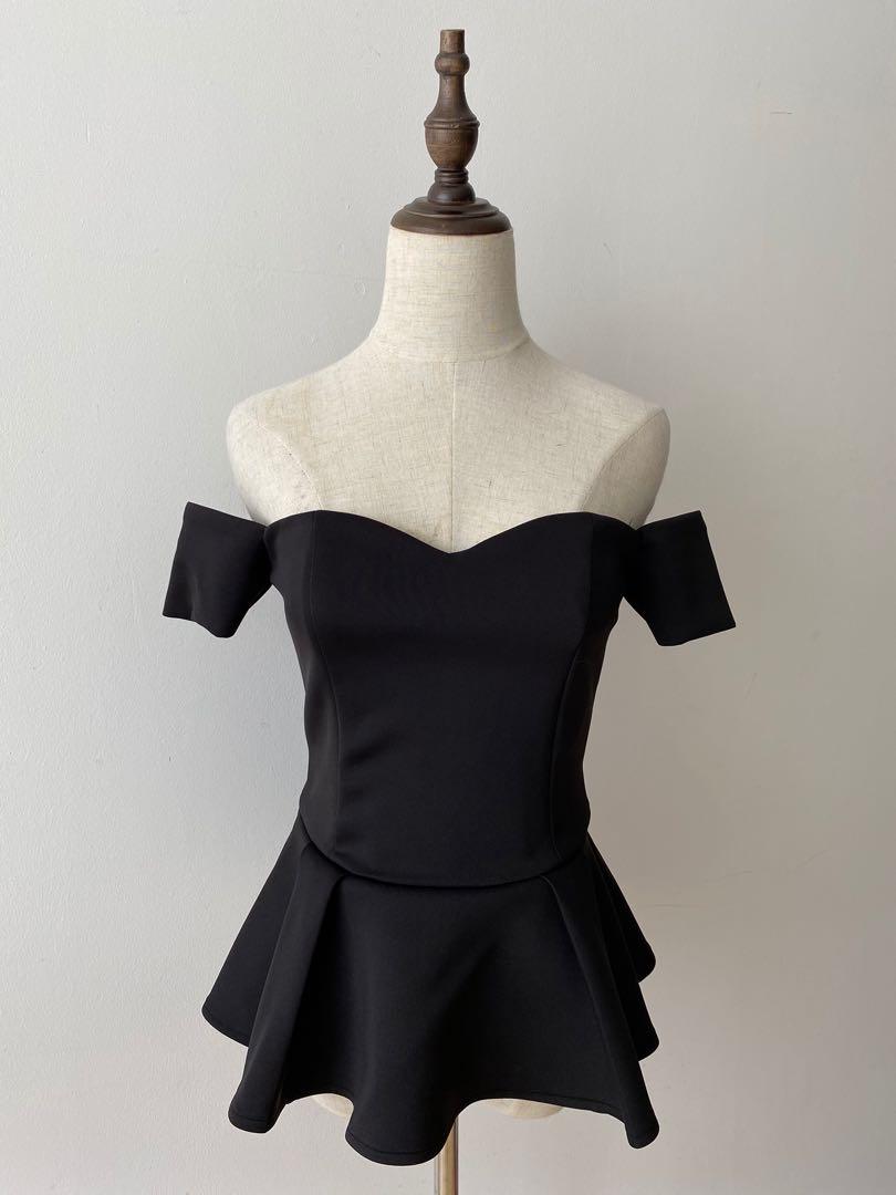 black off shoulder sweetheart neckline top