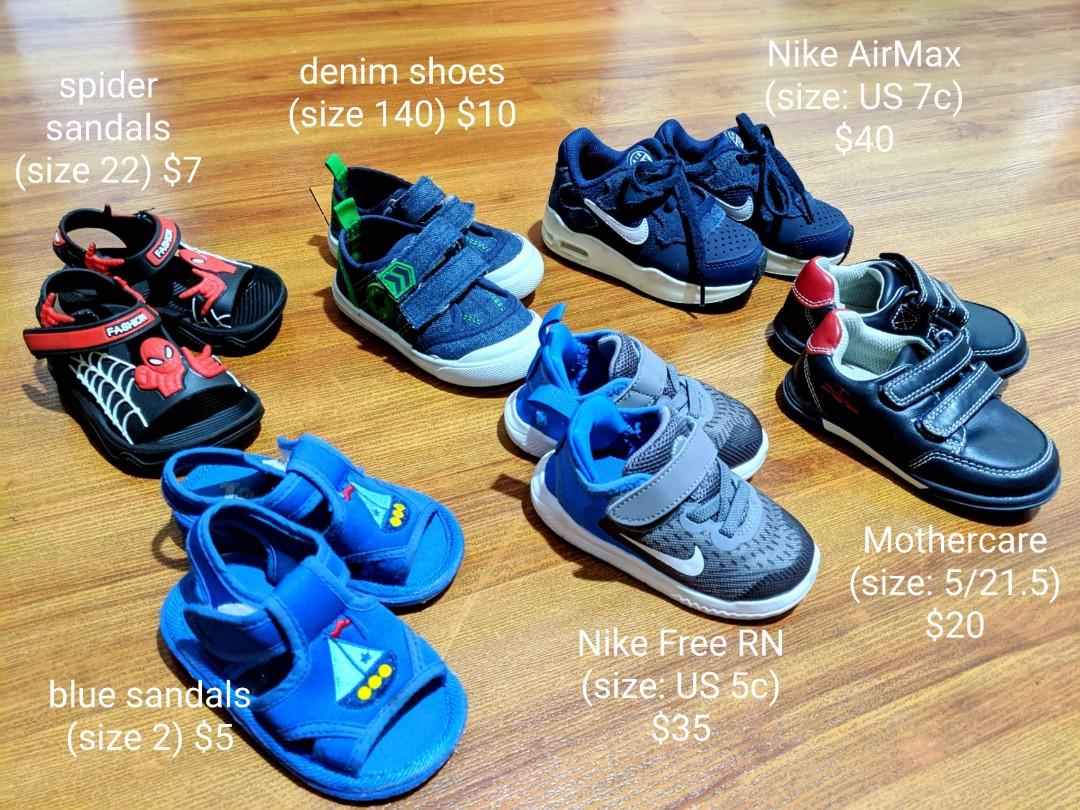 nike kids shoes size 2