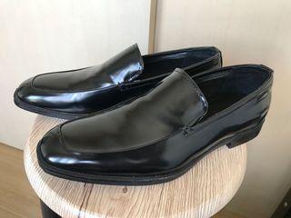 Calvin Klein black loafers