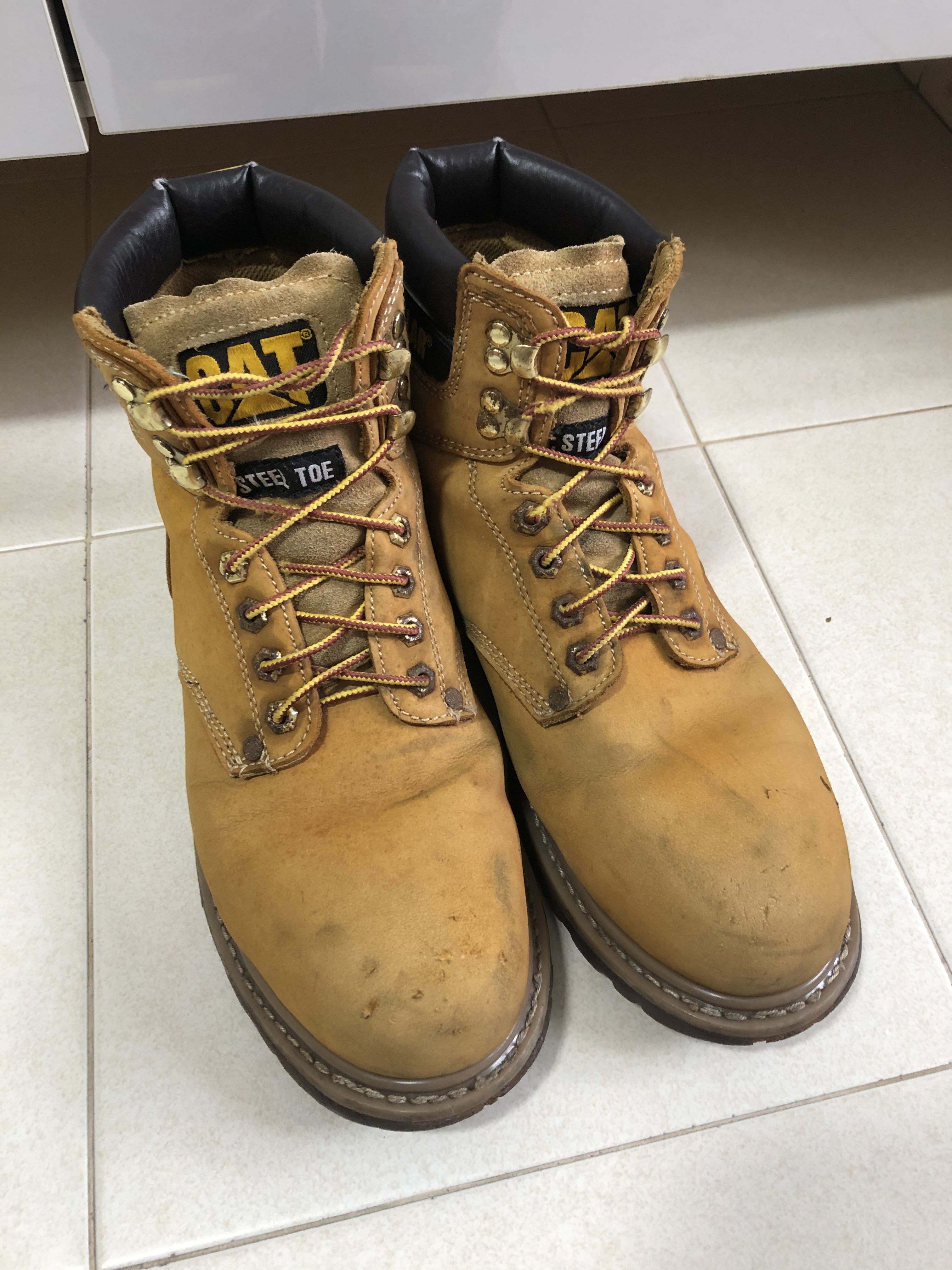 caterpillar safety shoes steel toe 
