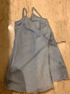 (Category: ) located in . Submitted by upandroll (Listing ID 1016974143, Image 1). Description: .