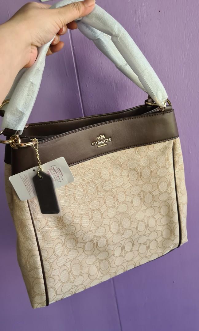 coach 3 compartment handbag