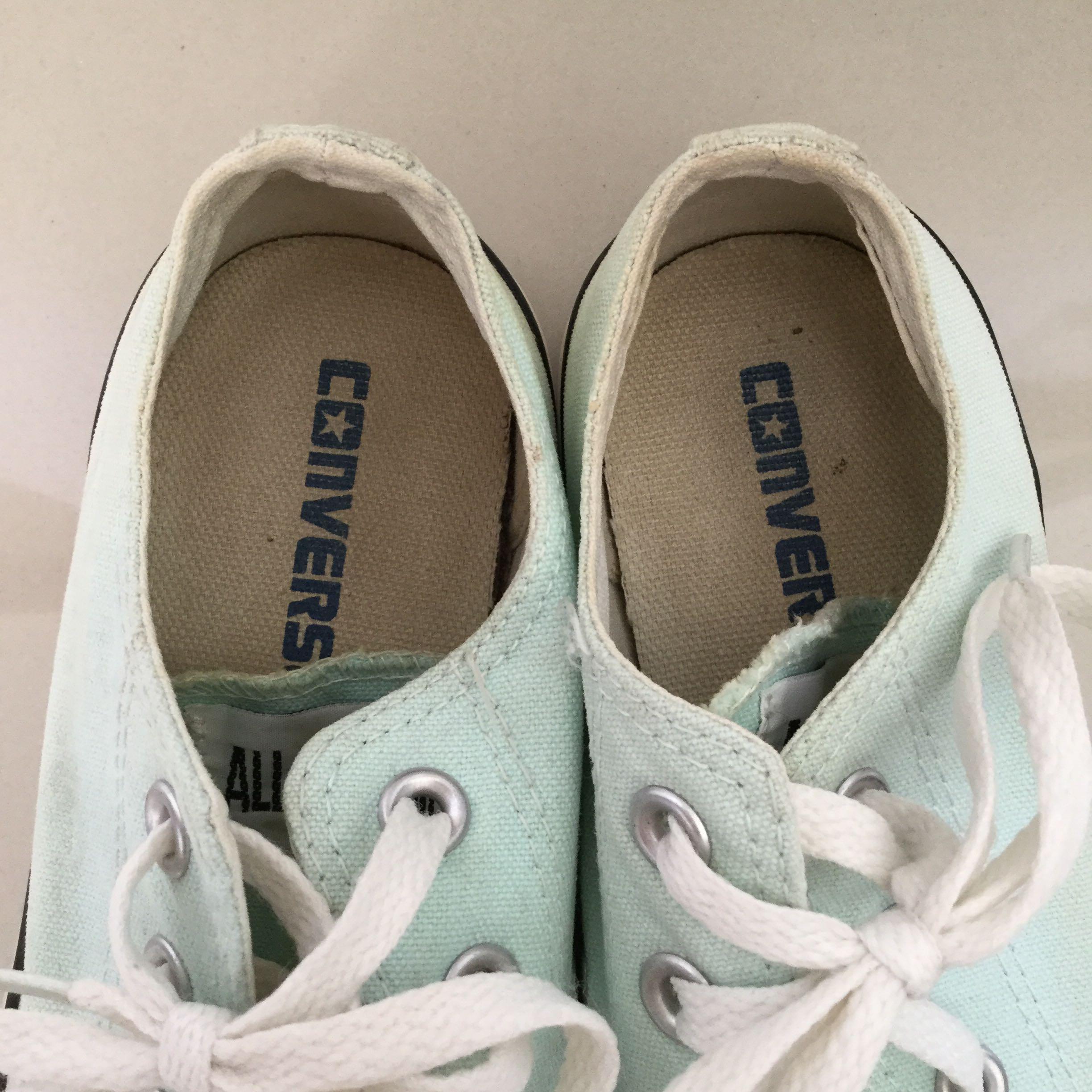 mint converse low tops