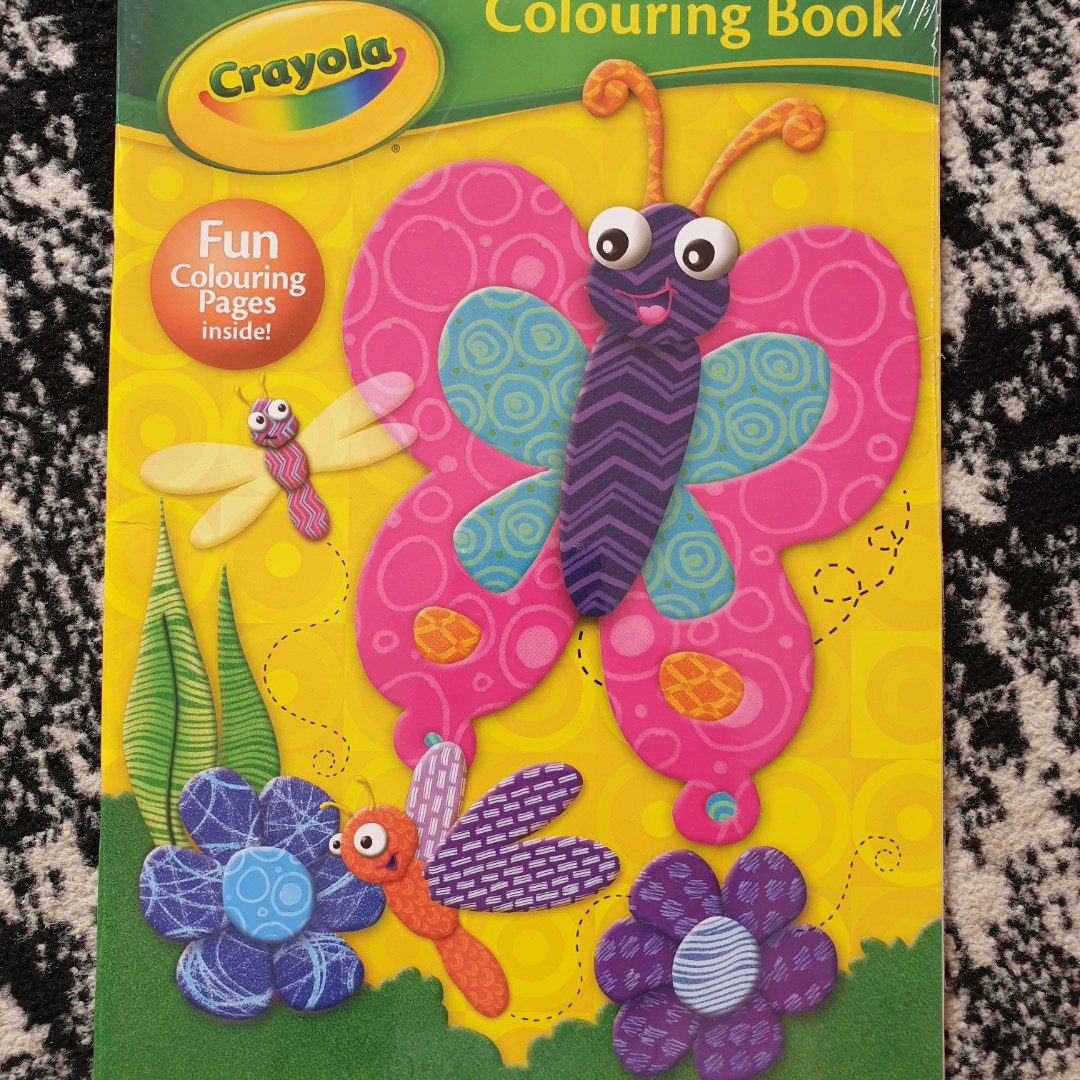 Crayola colouring book, Buku &amp; Alat Tulis, Buku Anak-Anak di Carousell