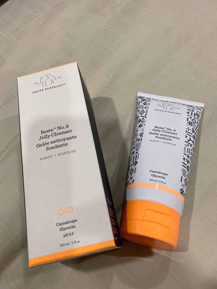 the drunk elephant jelly cleanser