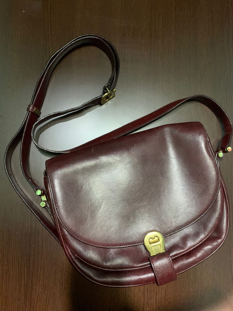 Marked down Etienne Aigner vintage sling bag Women s Fashion