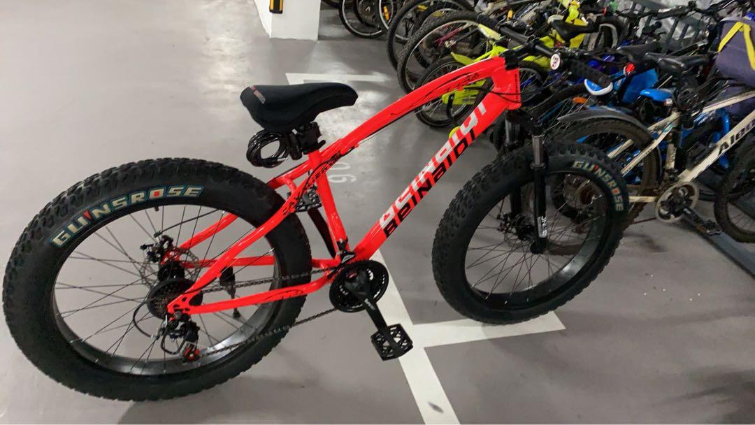 fat wheel bike