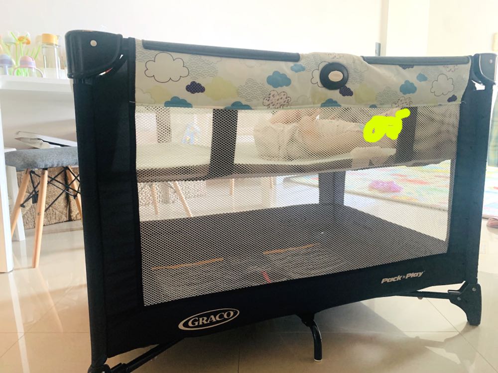 Graco Playpen, Babies & Kids, Baby Nursery & Kids Furniture, Cots ...