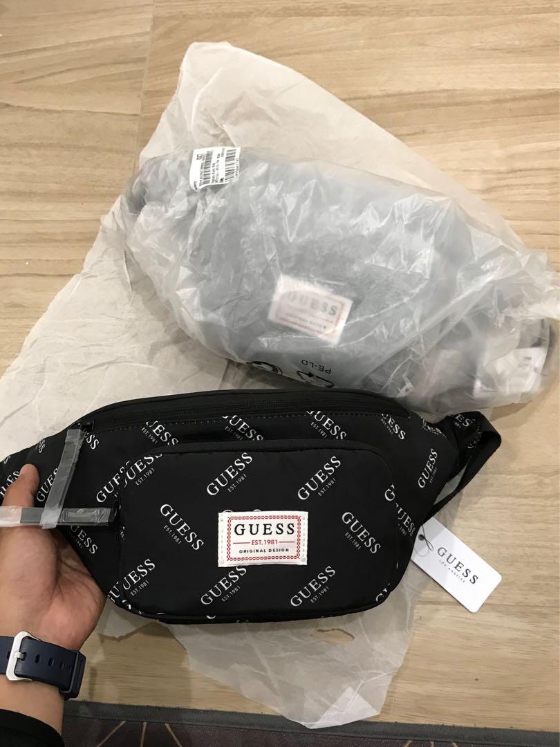 Guess mens top bum bag
