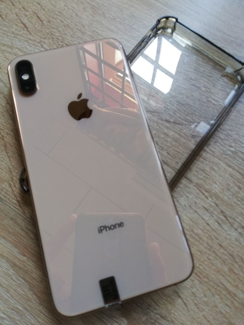 Iphone Xs Max Limited Gold Mobile Phones Tablets Iphone