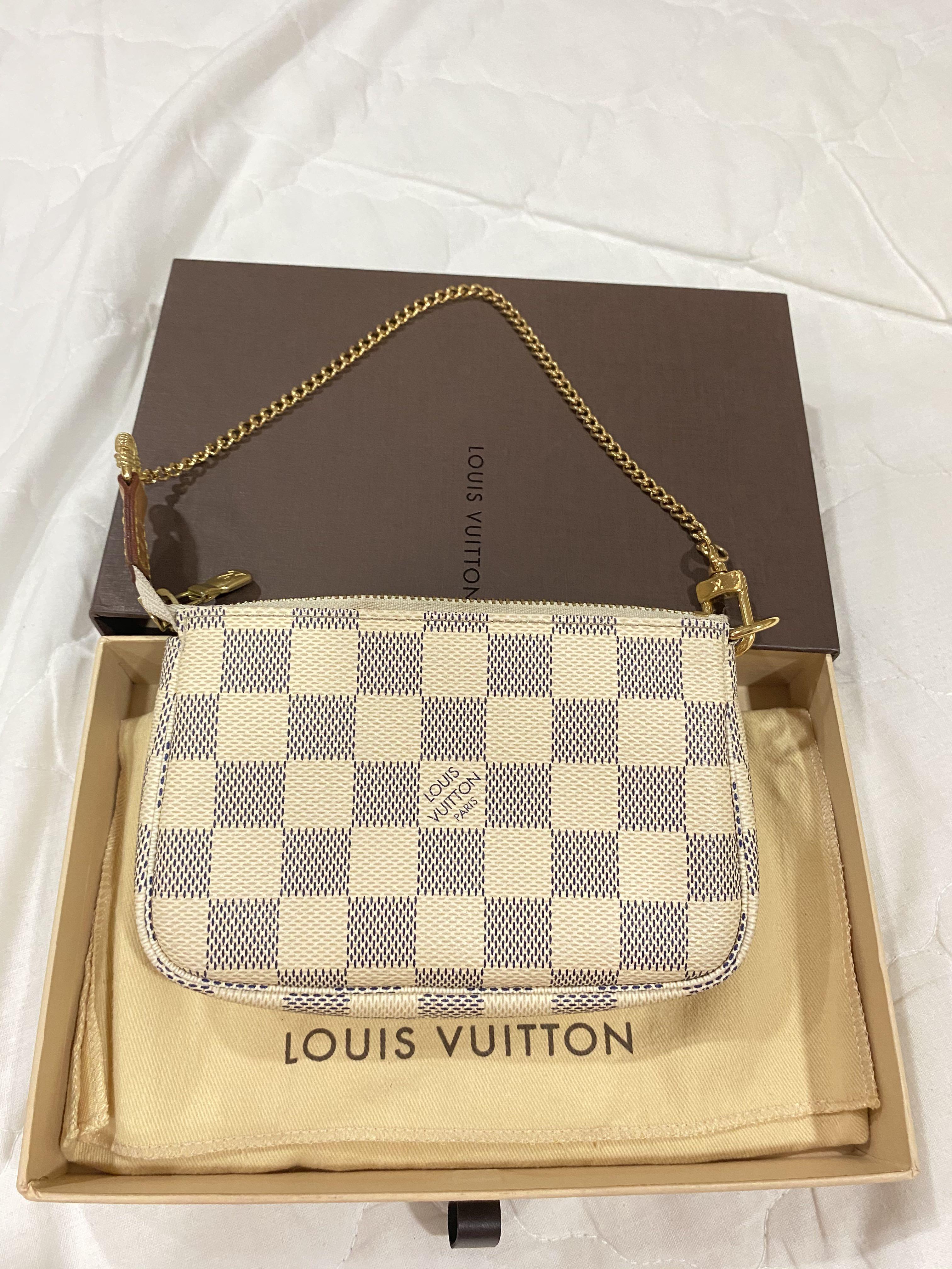 lv mini pochette malaysia price