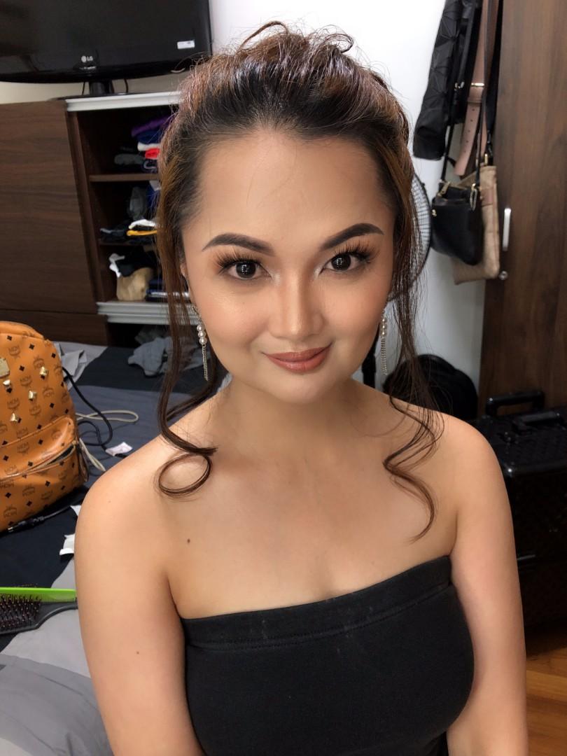 Makeup services (Category: Makeup) located in Singapore. Submitted by hagagdesserts (Listing ID 236147489, Image 1). Description: 👓Read my feedbacks to make you feel safe. ❣If you wanna enhance your natural beauty to be more beautiful, kindly PM me for more details and bookings 😊 💵$70 for make up and simple hair style service including: 💫false eyelashes (optional) 💫eyebrow trimming (optional) 🏠home based service (yishun) 🗓 house call servi