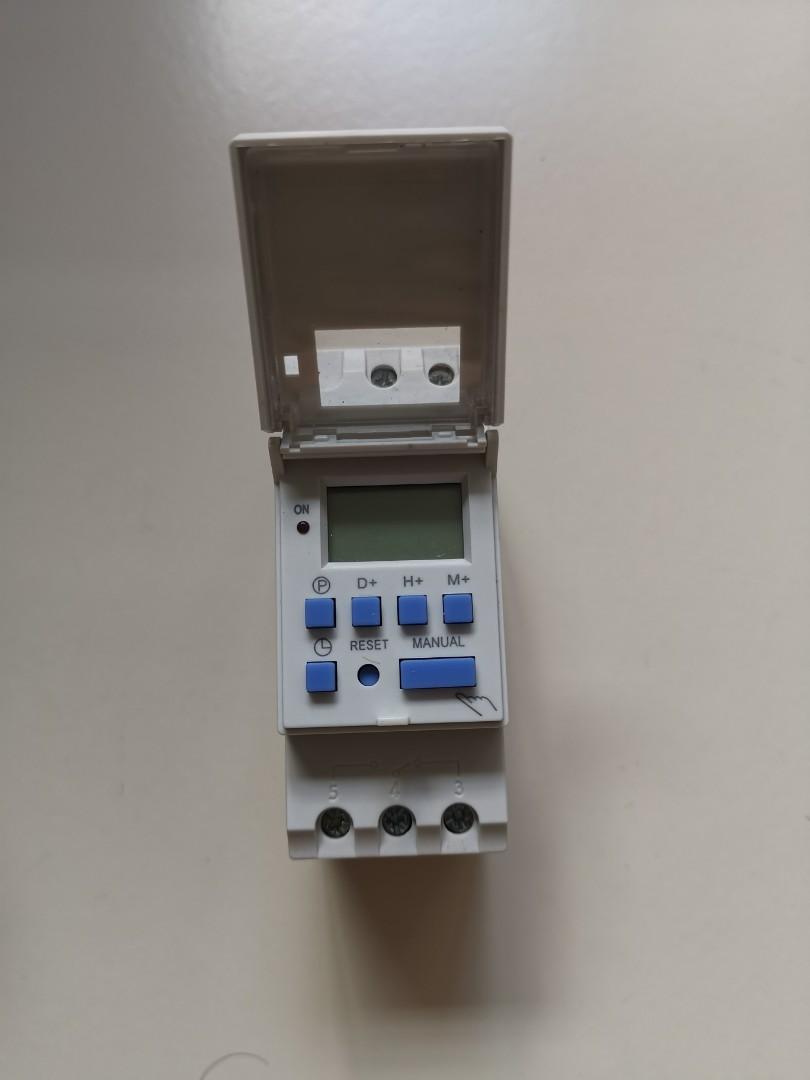 Mcb Programmable Time Switch (Category: Nintendo) located in Singapore. Submitted by jcloy8 (Listing ID 1017001854, Image 2). Description: Bnib TM-615.