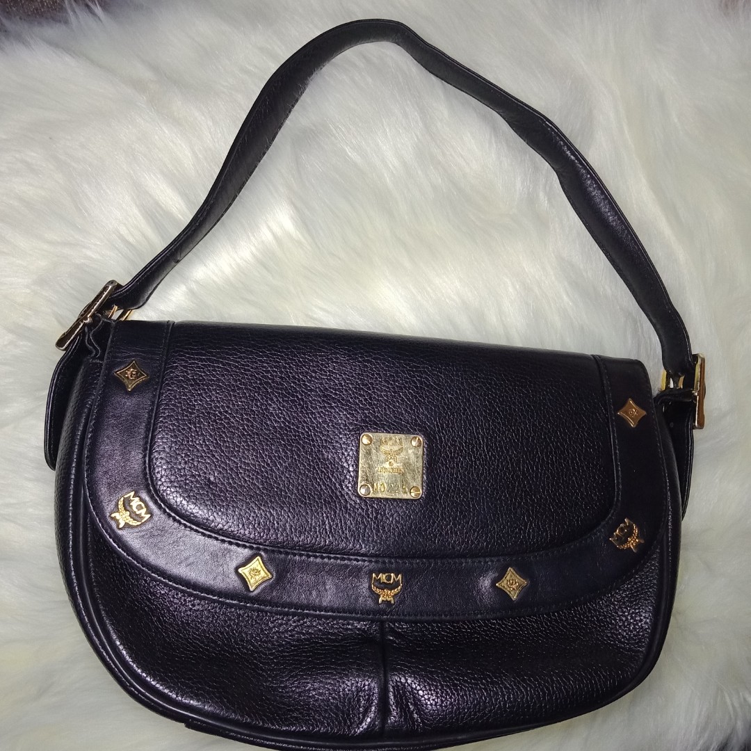Mcm black shoulder bag deals