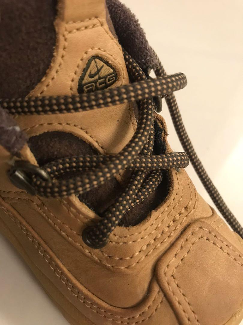 Nike ACG Boot Baby Shoes, Babies & Kids, Babies & Kids Fashion on Carousell