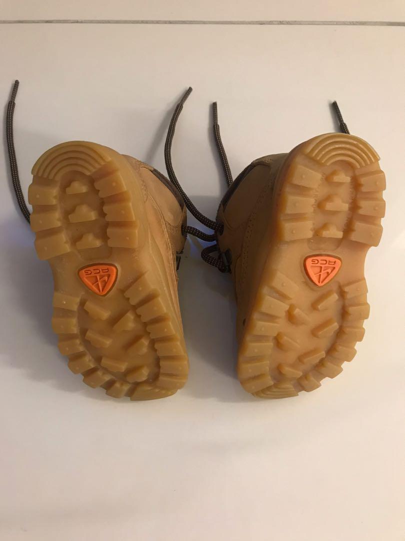 Nike ACG Boot Baby Shoes, Babies & Kids, Babies & Kids Fashion on Carousell