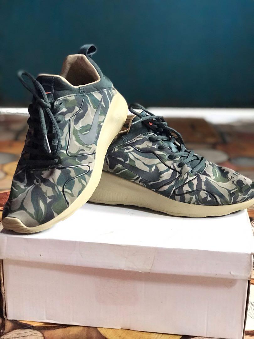 nike camo running shoes
