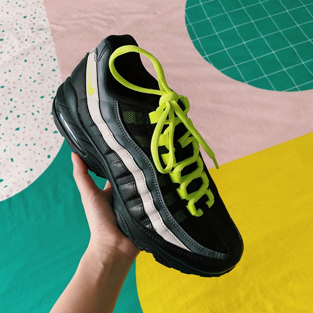 neon yellow 95s