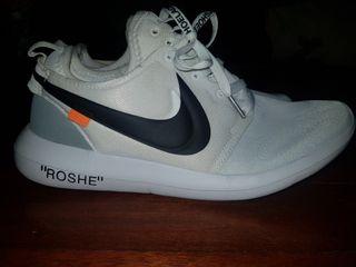 white roshes | Sneakers | Carousell 