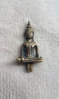 (Category: ) located in . Submitted by thai_phra (Listing ID 1016991471, Image 1). Description: .