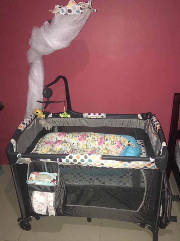 baby trend cuddle cot