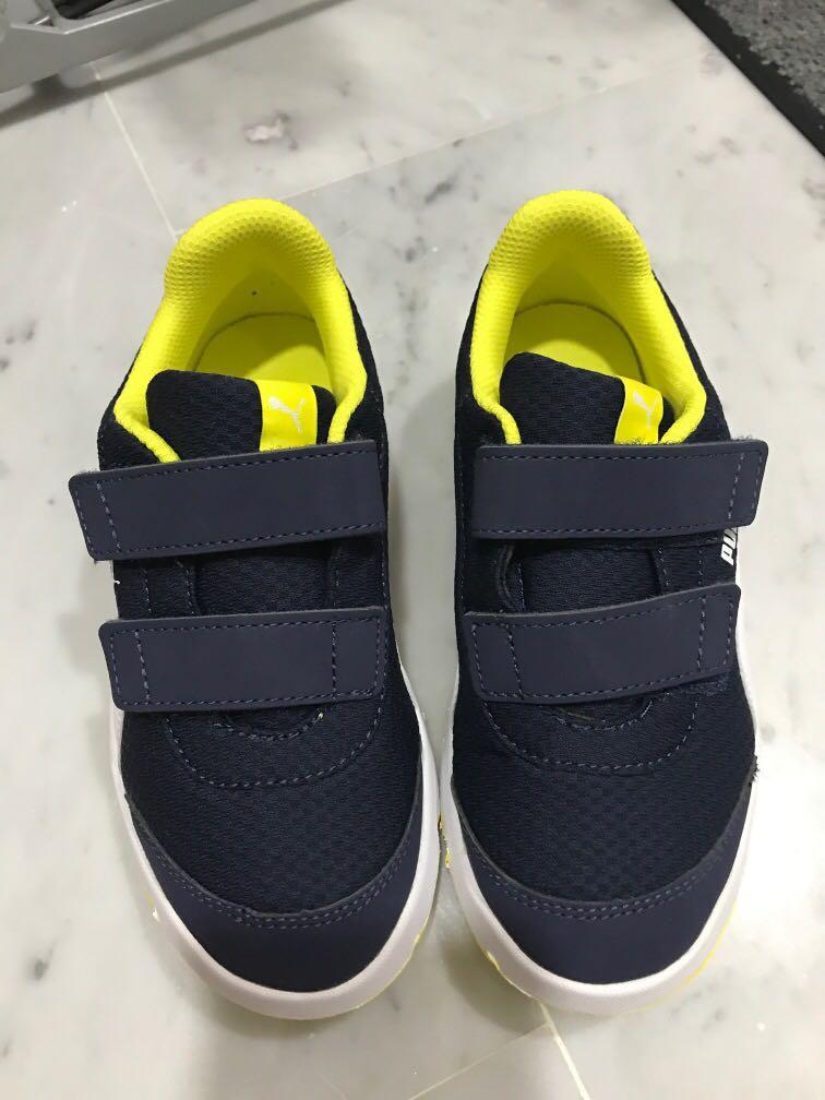 shoe size eu 32