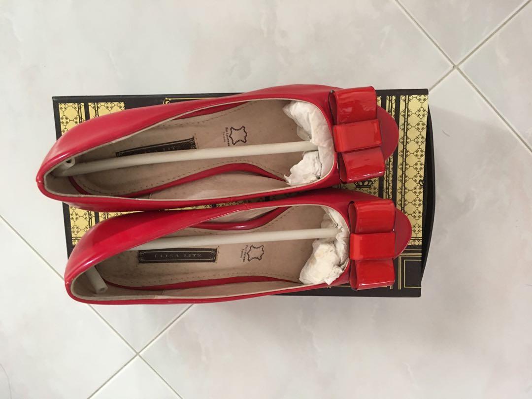 cheap red heels near me