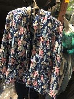 （分類：）位於 。 由 yn12123 提交（商品編號 1017095407，圖片 1）。簡介： 。