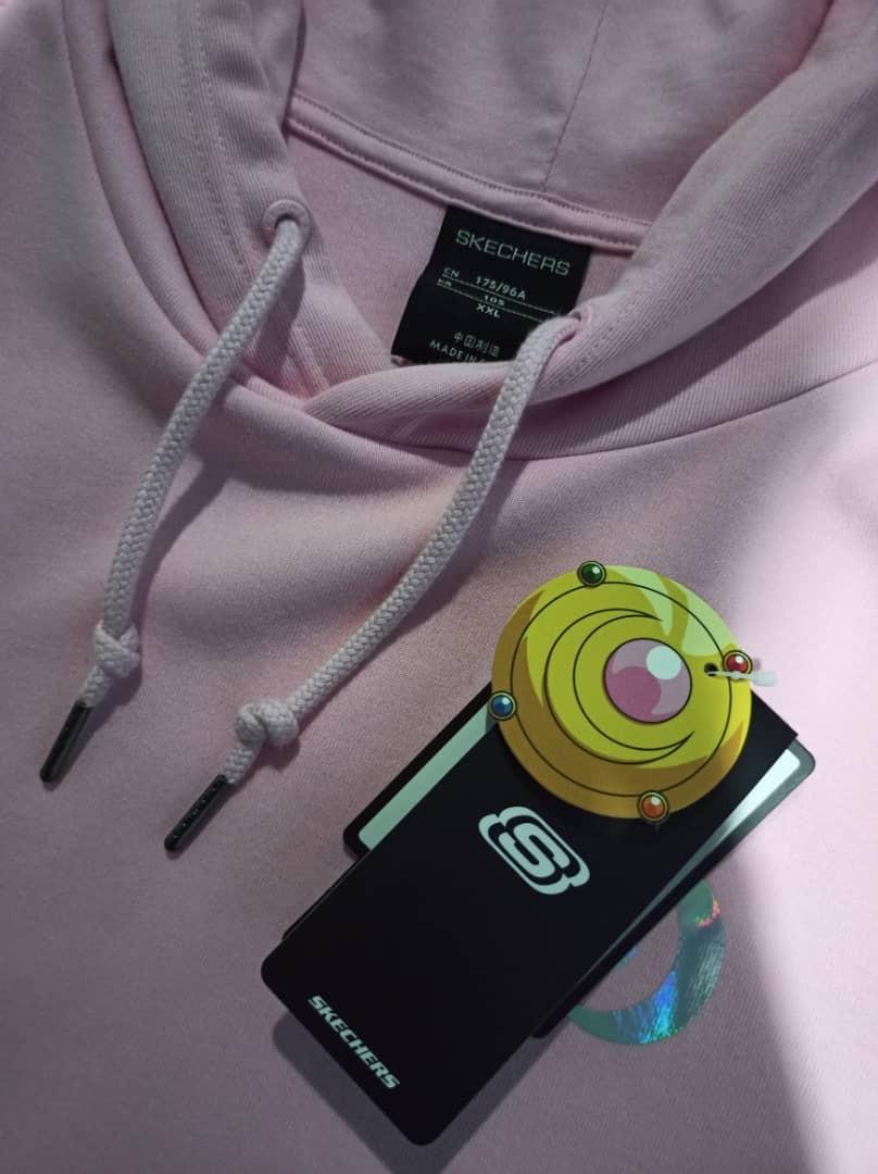 Skechers X Sailor Moon Hoodie Xxl Women S Fashion Clothes Outerwear On Carousell