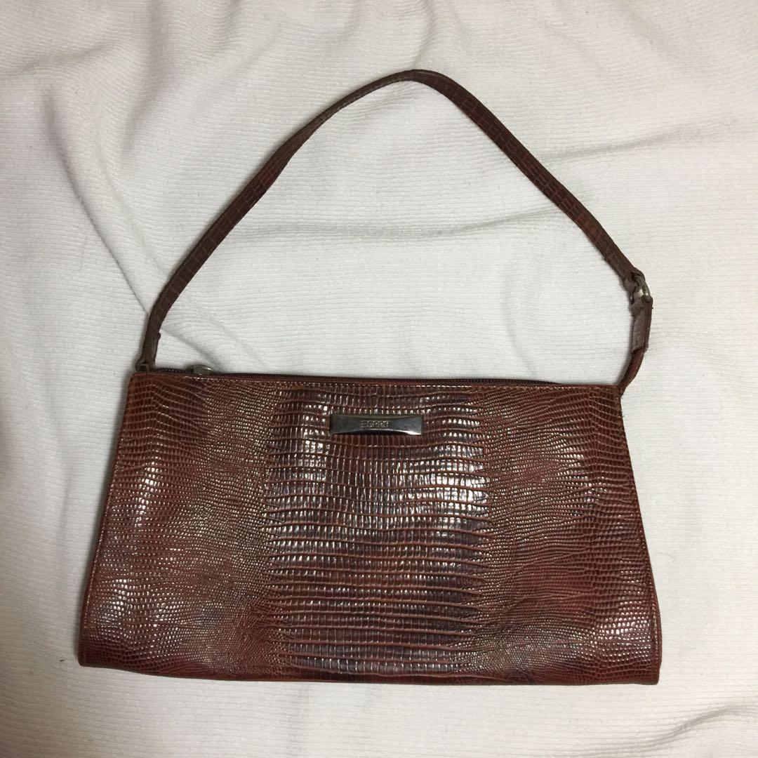 Esprit best sale baguette bag