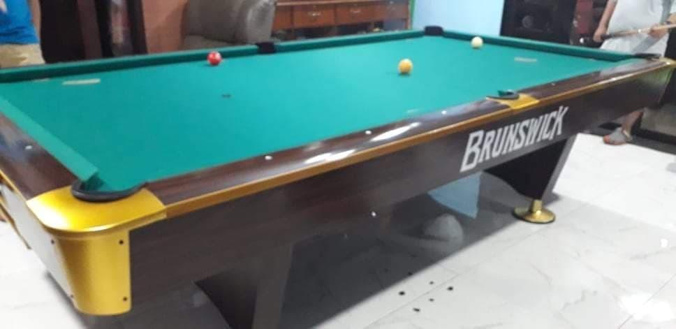 Standard Size Brunswick Billiard Table Ng Bilyaran Sports Billiards And Bowling On Carousell