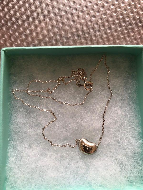 Elsa Peretti Bean necklace 