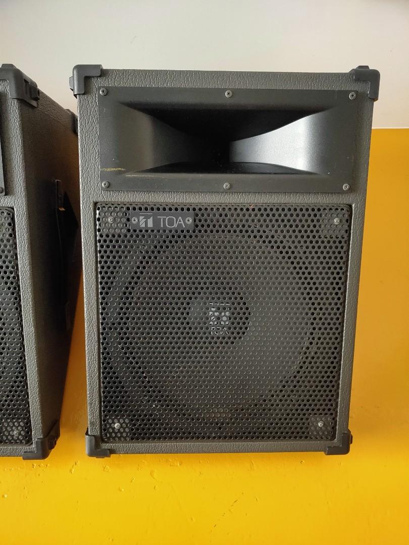 Toa Floor Stage Monitor Speakers (Pair) 150, Electronics, Audio on