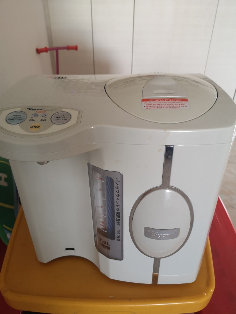 Toyomi electric water dispenser, TV & Home Appliances, Kitchen