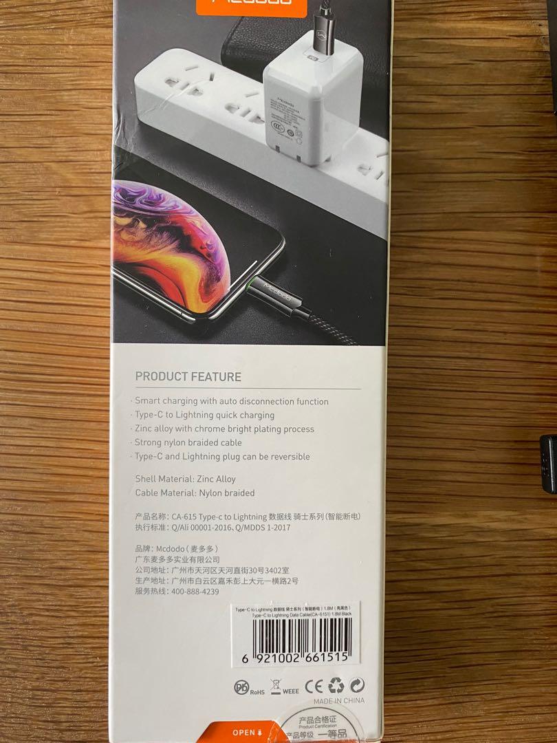 Type C Lightning Quick Charging Data Cable (Category: Chargers & Cables) located in Singapore. Submitted by mijzu (Listing ID 1017000642, Image 2). Description: ✔️Auto Disconnect ✔️ Smart Charging ✔️ Data Cable ✔️ Length: 1.8m ✔️ In good condition Bought the wrong cable..