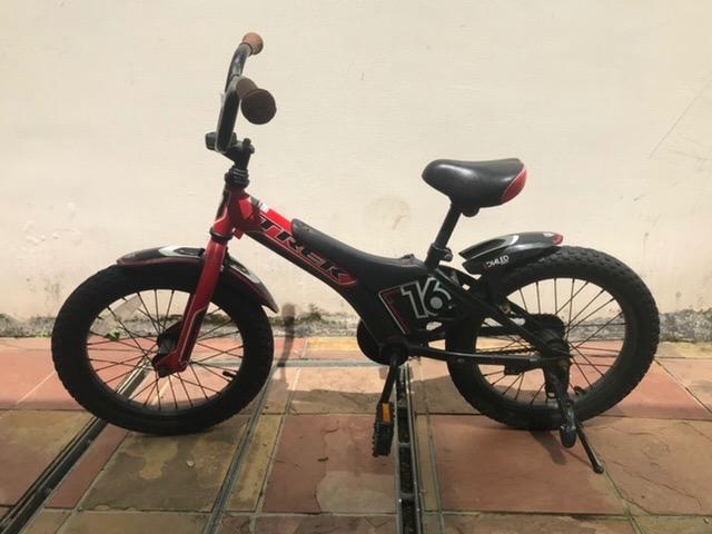 Used trek 16 inch bike top