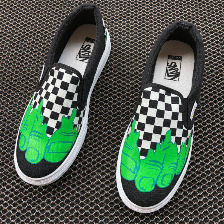 vans with hulk feet