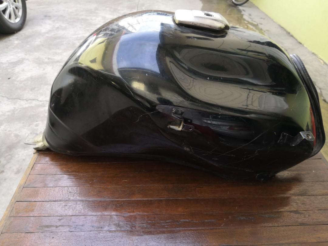 Yamaha sz tank cover 2025