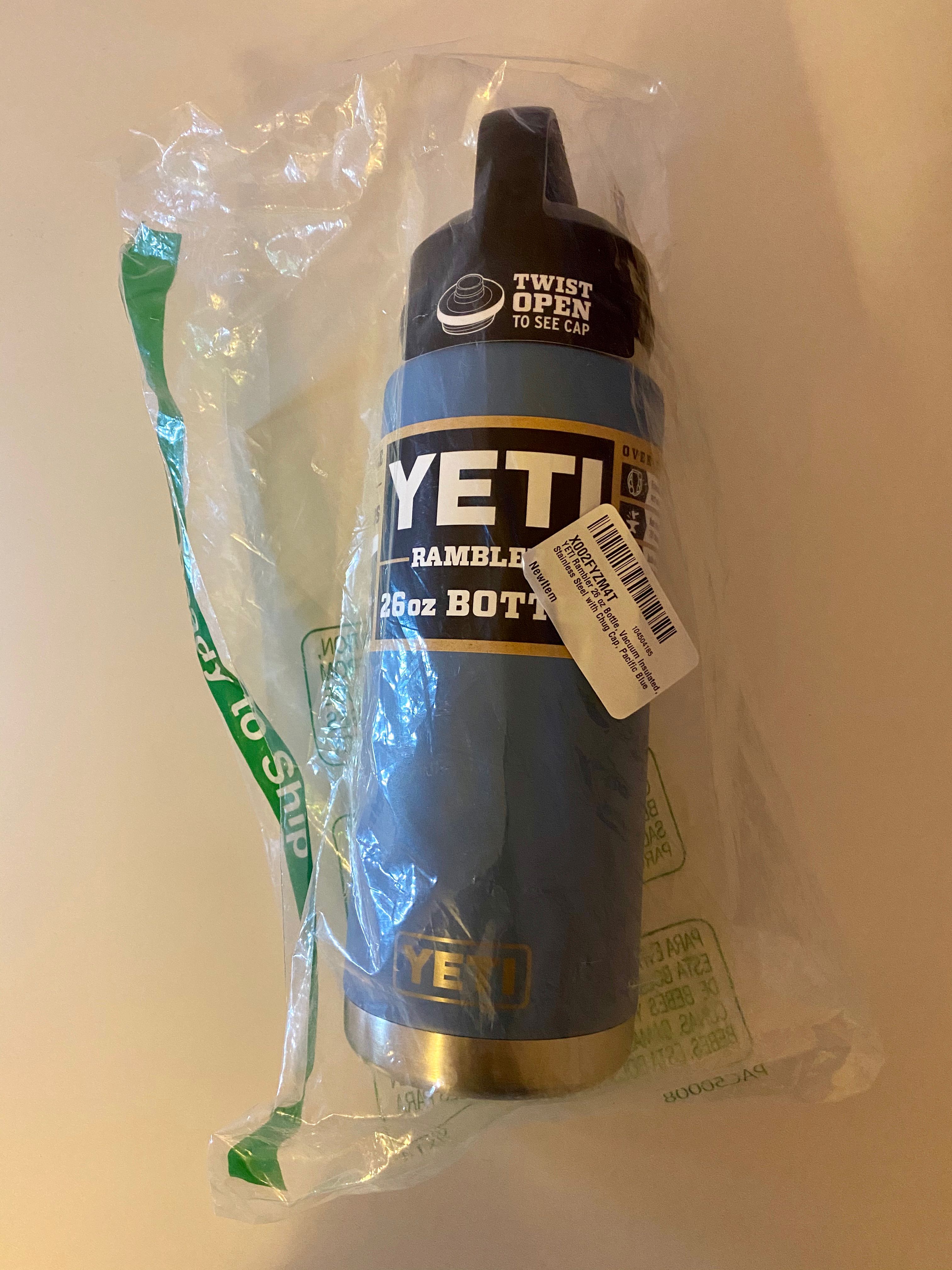 YETI - Rambler - 26oz Bottle - Pacific Blue