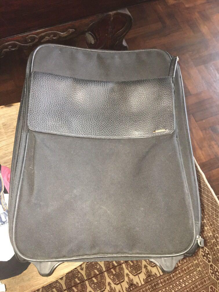 two wheel suitcase