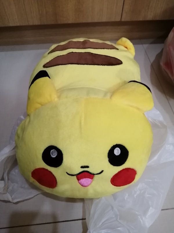 2 in 1 Pikachu Pillow Blanket