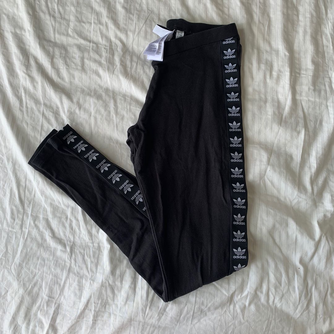 Adidas leggings with logo down hotsell the side