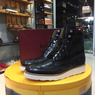 Bally