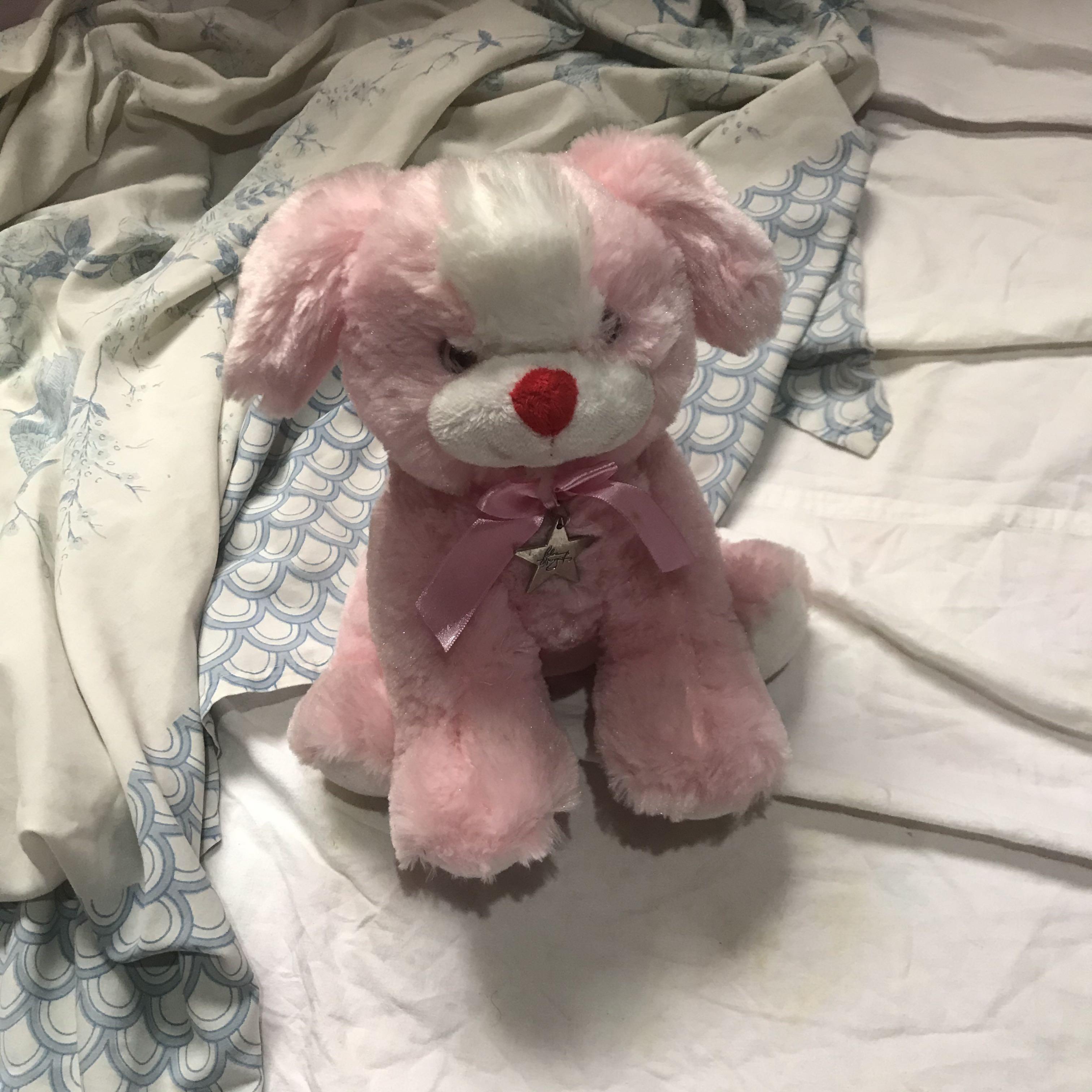 Blue magic pink stuffed toy (Category: Plushies & Soft Toys) located in Manila. Submitted by danalou (Listing ID 1010852420, Image 1). Description: .