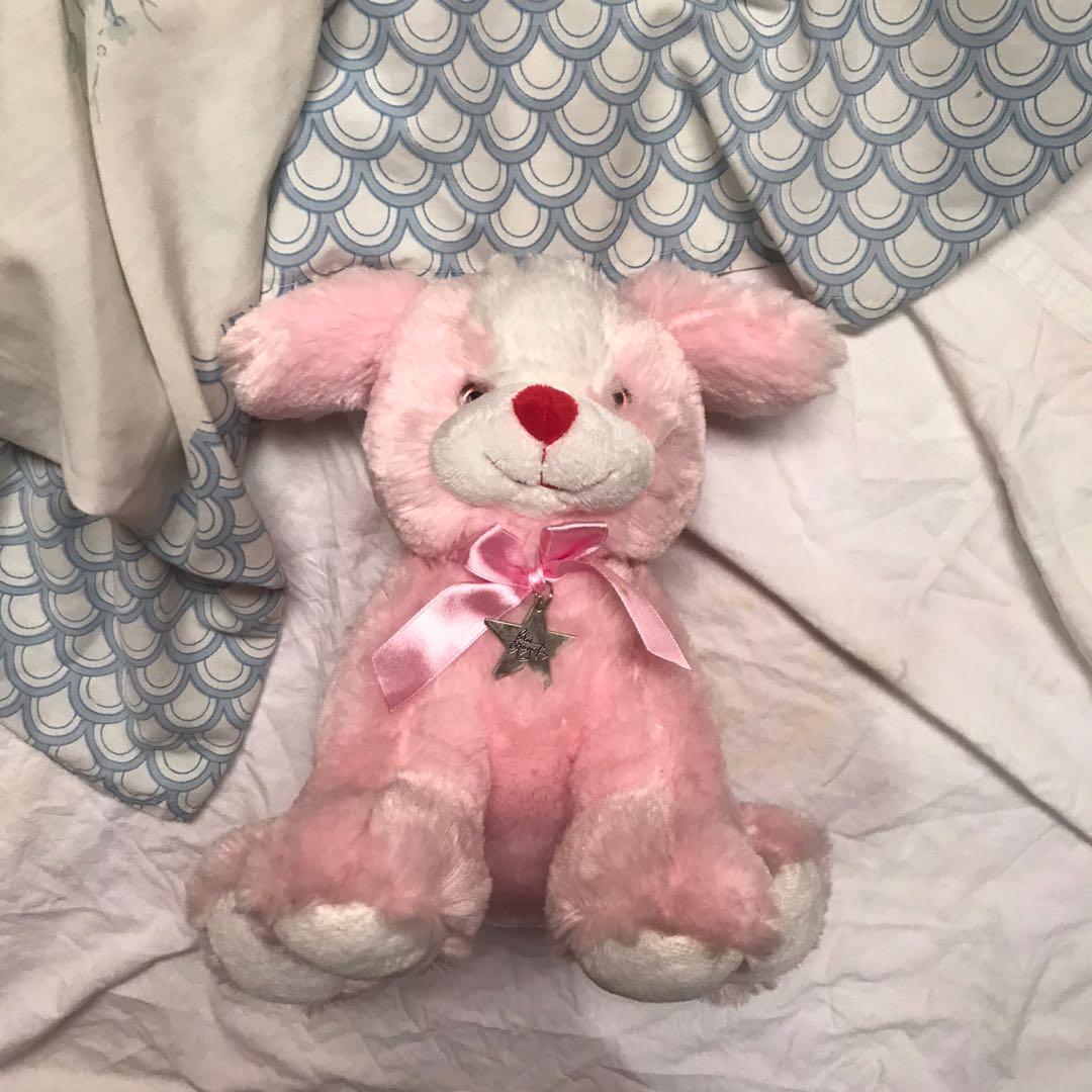 Blue magic pink stuffed toy (Category: Plushies & Soft Toys) located in Manila. Submitted by danalou (Listing ID 1010852420, Image 2). Description: .
