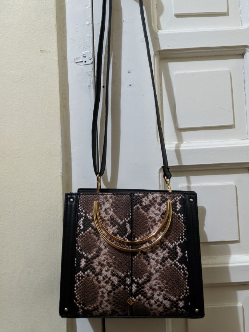 call it spring bags